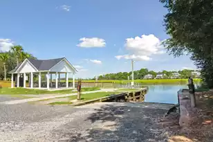 2765 Victoria Lake Dr, Mount Pleasant, SC 29466 - Photo 33