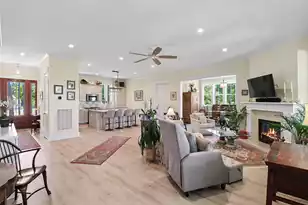 374 Commonwealth Rd, Mount Pleasant, SC 29466 - Photo 15