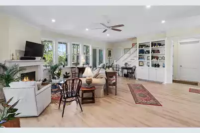 374 Commonwealth Road, Mount Pleasant, SC 29466 - Photo 11