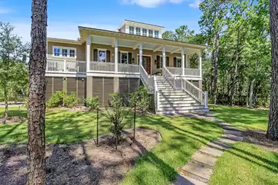 374 Commonwealth Road, Mount Pleasant, SC 29466 - Photo 1