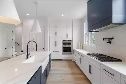 718 Triangle Lane, Summerville, SC 29486 - Photo 13