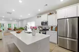 1022 Grace Fld Ave, Summerville, SC 29485 - Photo 3