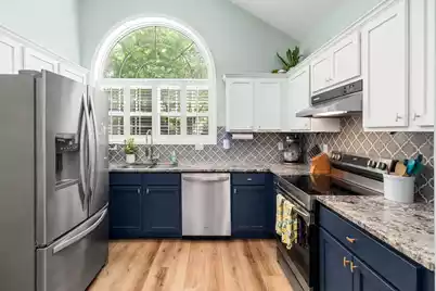 878 Santee Street, Charleston, SC 29412 - Photo 3
