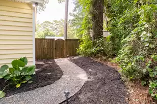 878 Santee St, Charleston, SC 29412 - Photo 25
