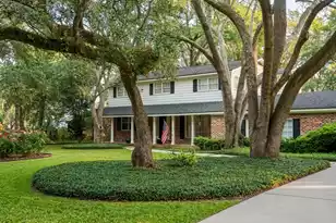275 Hobcaw Dr N, Mount Pleasant, SC 29464 - Photo 1