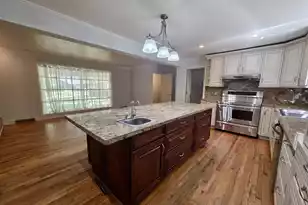 275 Hobcaw Dr N, Mount Pleasant, SC 29464 - Photo 7