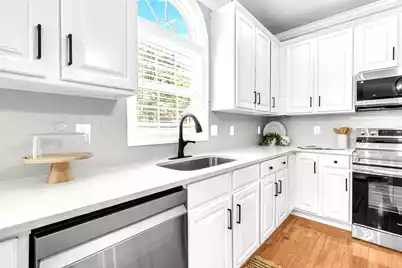 1493 Oakhurst Drive, Mount Pleasant, SC 29466 - Photo 13
