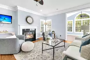 1493 Oakhurst Dr, Mount Pleasant, SC 29466 - Photo 11
