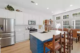 2451 Draymohr Ct, Mount Pleasant, SC 29466 - Photo 15