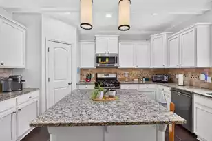 203 Balsam Cir, Summerville, SC 29485 - Photo 11