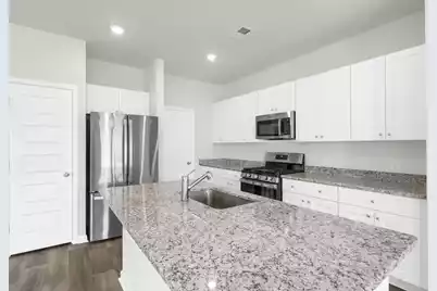 392 Tiliwa Street, Summerville, SC 29486 - Photo 7