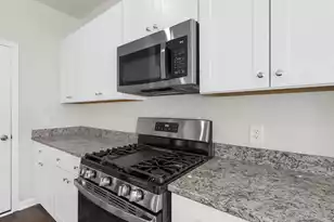 392 Tiliwa St, Summerville, SC 29486 - Photo 9
