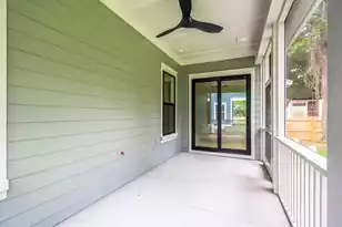 719 Eagle St, Mount Pleasant, SC 29464 - Photo 75
