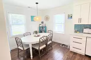 1113 Shadow Dr N, Mount Pleasant, SC 29464 - Photo 5