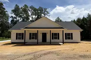 164 Longleaf Dr, Walterboro, SC 29488 - Photo 1