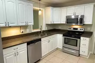 2039 Bishop Dr, Charleston, SC 29414 - Photo 9