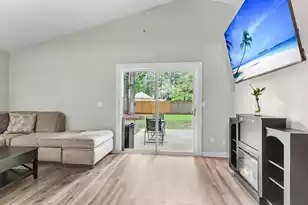 1242 Maryland Dr, Ladson, SC 29456 - Photo 5