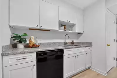 173 Rutledge Avenue #Apt M, Charleston, SC 29403 - Photo 9