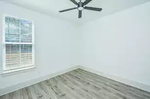 933 Valley St, Hanahan, SC 29410 - Photo 19