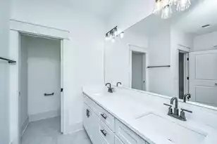933 Valley St, Hanahan, SC 29410 - Photo 13
