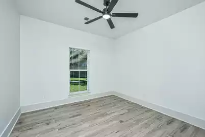 933 Valley Street, Hanahan, SC 29410 - Photo 15