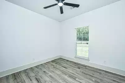 933 Valley Street, Hanahan, SC 29410 - Photo 19