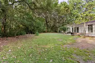 111 Johnston Street W, Summerville, SC 29483 - Photo 27