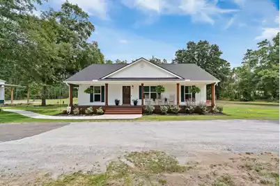 136 Thirteen Way, Cross, SC 29436 - Photo 1