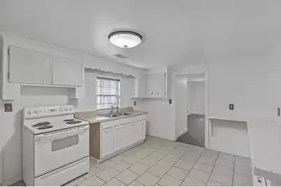 1989 Hugo Avenue, North Charleston, SC 29405 - Photo 11