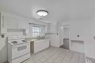 1989 Hugo Ave, North Charleston, SC 29405 - Photo 11