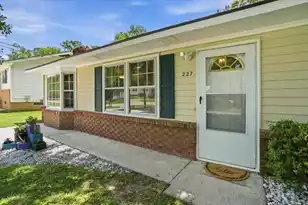 227 Farm Rd, Goose Creek, SC 29445 - Photo 3