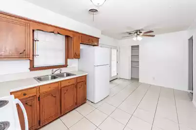 107 Greenhurt Avenue, Summerville, SC 29485 - Photo 13