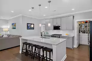 1634 Mermentau St, Mount Pleasant, SC 29466 - Photo 5
