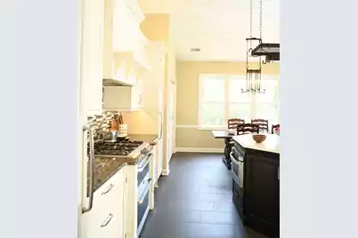 2605 Coral Vine Court, Mount Pleasant, SC 29464 - Photo 9