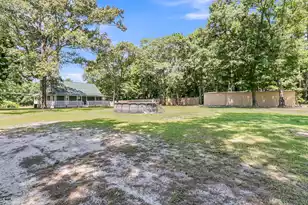 222 Buckeye Ln, Summerville, SC 29486 - Photo 7