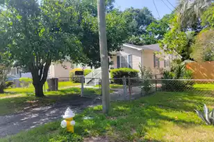 2213 Suffolk St, North Charleston, SC 29405 - Photo 3
