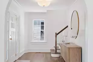 35 Gibbes St, Charleston, SC 29401 - Photo 11