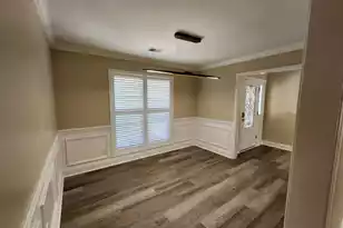 733 Woodland Pointe Pl, Mount Pleasant, SC 29464 - Photo 3