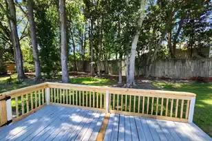 733 Woodland Pointe Pl, Mount Pleasant, SC 29464 - Photo 21