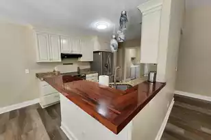 733 Woodland Pointe Pl, Mount Pleasant, SC 29464 - Photo 9