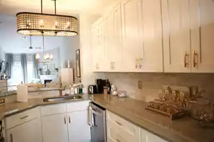 1329 Old Tabby Ln, Mount Pleasant, SC 29464 - Photo 9