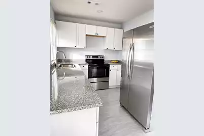 2351 Sorentrue Avenue, North Charleston, SC 29405 - Photo 7