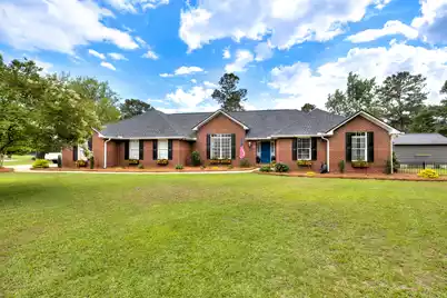 1607 Heritage Drive, Manning, SC 29102 - Photo 1
