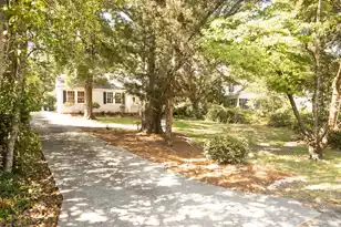 212 Valley St, Walterboro, SC 29488 - Photo 3