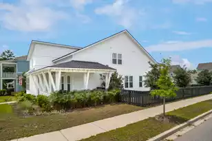 2229 Generals St, Charleston, SC 29492 - Photo 3
