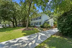 1249 Dearsley Ct, Mount Pleasant, SC 29464 - Photo 5