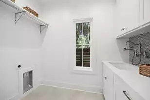 608 Pilot St, Beaufort, SC 29902 - Photo 19