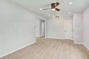 104 General Dennis Dr, Summerville, SC 29486 - Photo 11