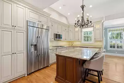 3065 Pignatelli Crescent, Mount Pleasant, SC 29466 - Photo 25