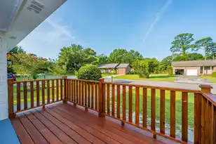 104 Forest Ln, Summerville, SC 29486 - Photo 3